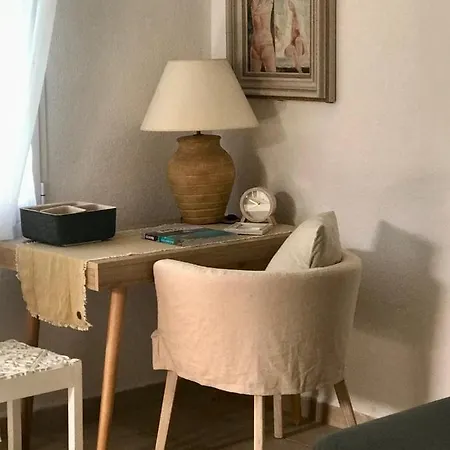 La Rosa Cala Blanca (Menorca)